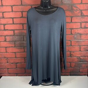 Ava‎ Woman's Grey Blouse Medium